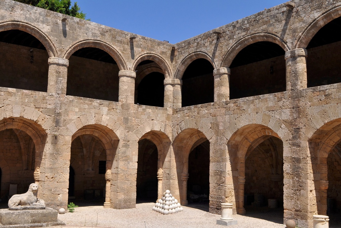 'Archaelogical museum,old town Rhodes, Greece' - Ρόδος